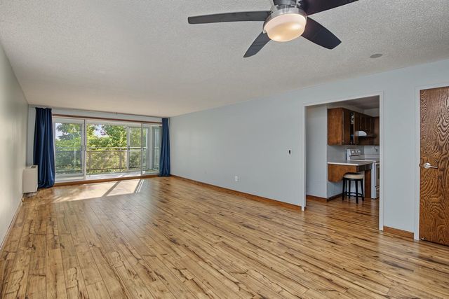 6450 York Avenue S 516, Edina, MN 55435