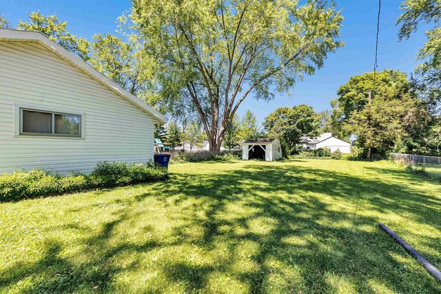 1192 BOND STREET, Green Bay, WI 54303