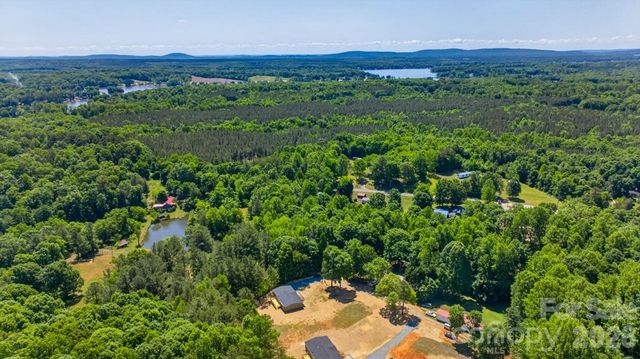 170 Harvick Lane, Lexington, NC 27292