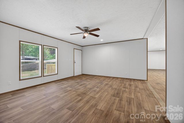 170 Harvick Lane, Lexington, NC 27292