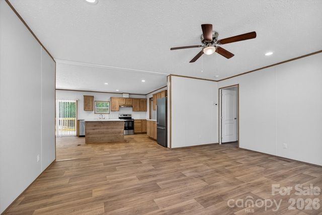 170 Harvick Lane, Lexington, NC 27292