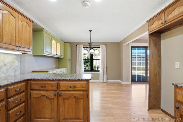 1711 Valley Road, Sapulpa, OK 74066