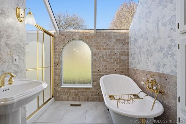 1711 Valley Road, Sapulpa, OK 74066