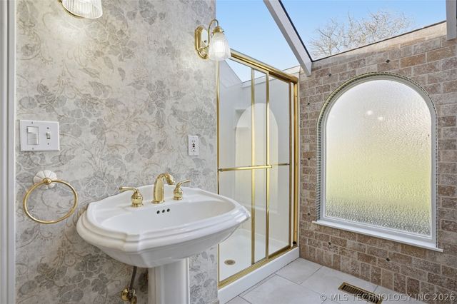 1711 Valley Road, Sapulpa, OK 74066