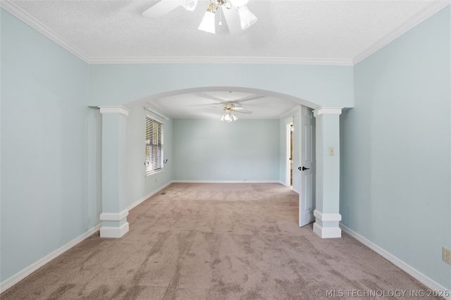 1711 Valley Road, Sapulpa, OK 74066