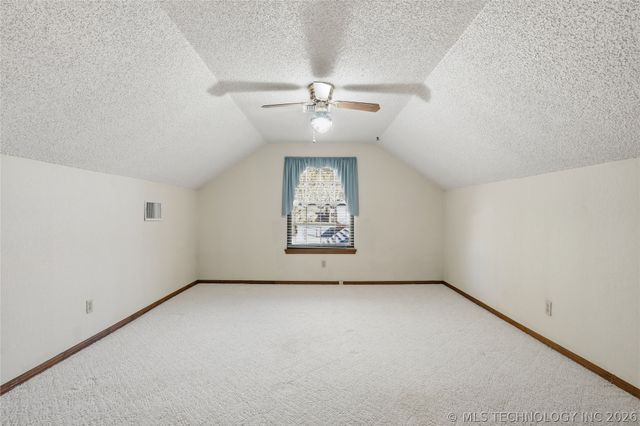 1711 Valley Road, Sapulpa, OK 74066