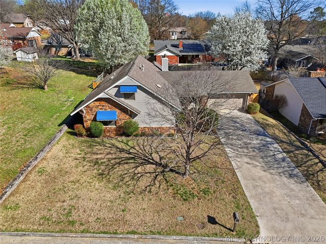 1711 Valley Road, Sapulpa, OK 74066