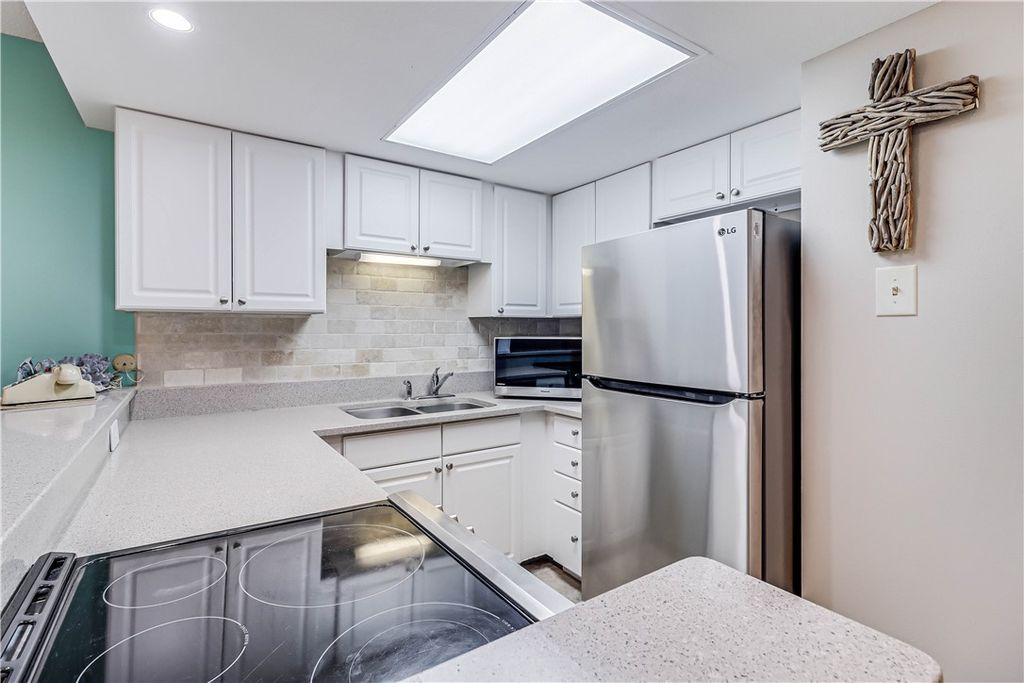 14810 Windward Dr 302, Corpus Christi, TX 78418 — photo 5