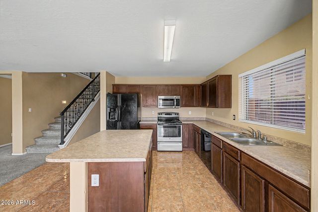 2525 W TANNER RANCH Road, San Tan Valley, AZ 85144