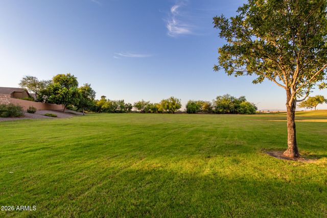 2525 W TANNER RANCH Road, San Tan Valley, AZ 85144