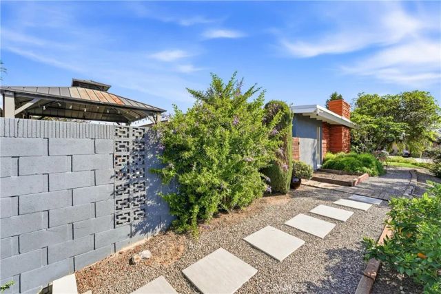 14855 Valeda, La Mirada, CA 90638