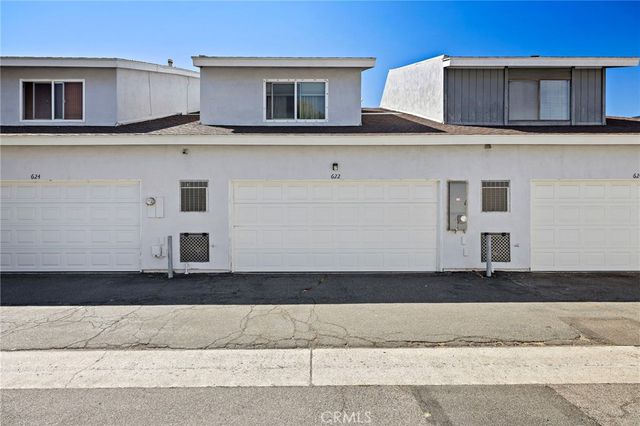 622 Whitney Way, Costa Mesa, CA 92626