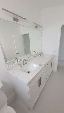 1191 NW 101st Way, Plantation, FL 33322