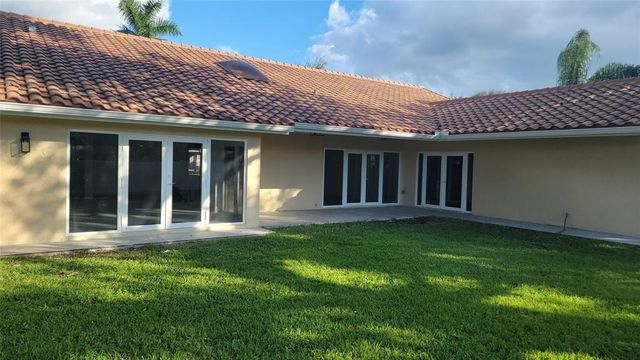 1191 NW 101st Way, Plantation, FL 33322