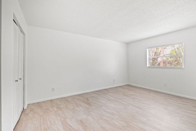 1166 6th Avenue B3, Vero Beach, FL 32960