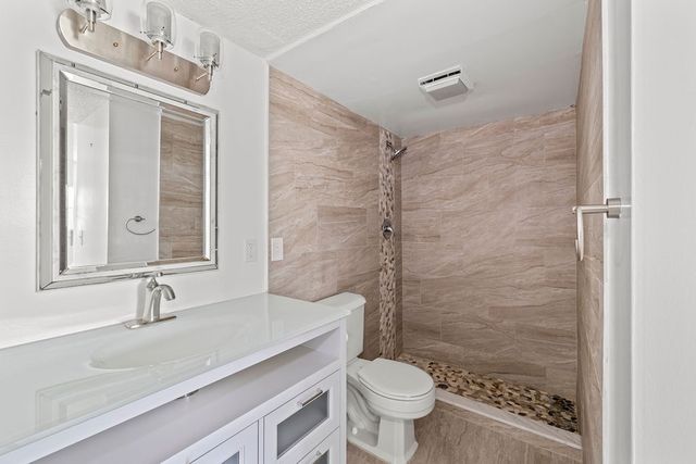 1166 6th Avenue B3, Vero Beach, FL 32960