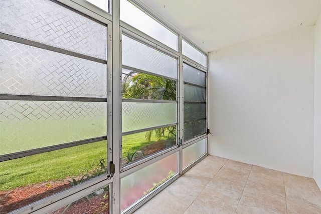 1166 6th Avenue B3, Vero Beach, FL 32960