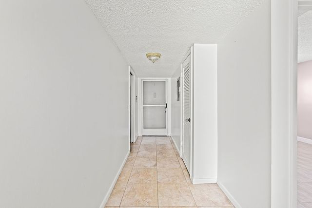 1166 6th Avenue B3, Vero Beach, FL 32960