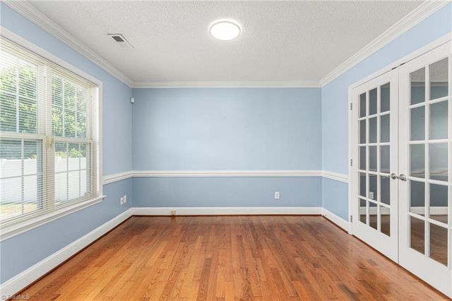 125 Village Club Lane, Clemmons, NC 27012
