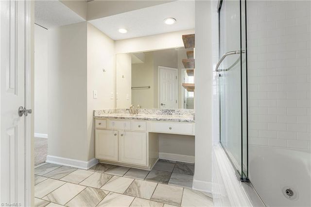 125 Village Club Lane, Clemmons, NC 27012