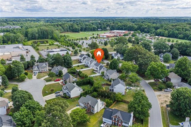 125 Village Club Lane, Clemmons, NC 27012