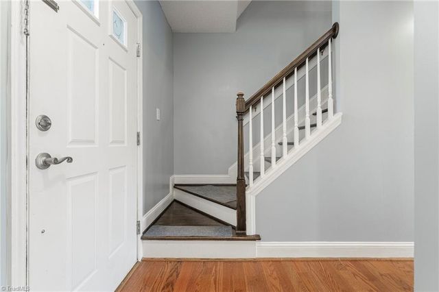 125 Village Club Lane, Clemmons, NC 27012
