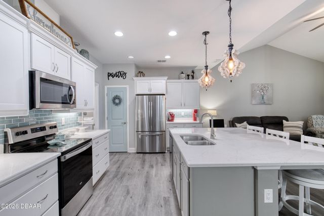 444 Lime Avenue, Daytona Beach, FL 32124