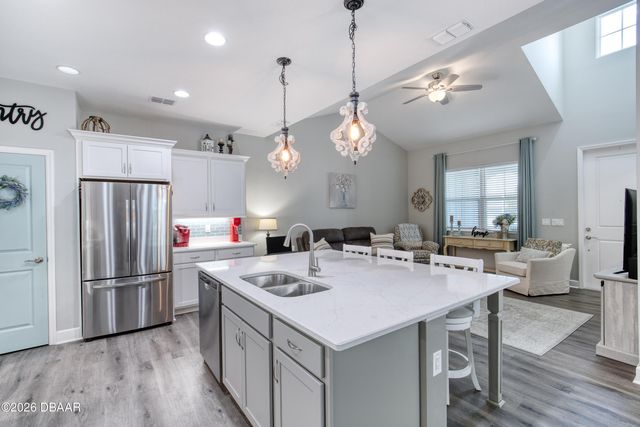 444 Lime Avenue, Daytona Beach, FL 32124