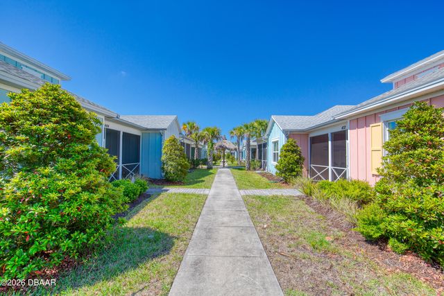 444 Lime Avenue, Daytona Beach, FL 32124