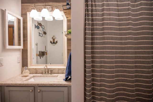 N7511 Harbor Drive, New Lisbon, WI 53950