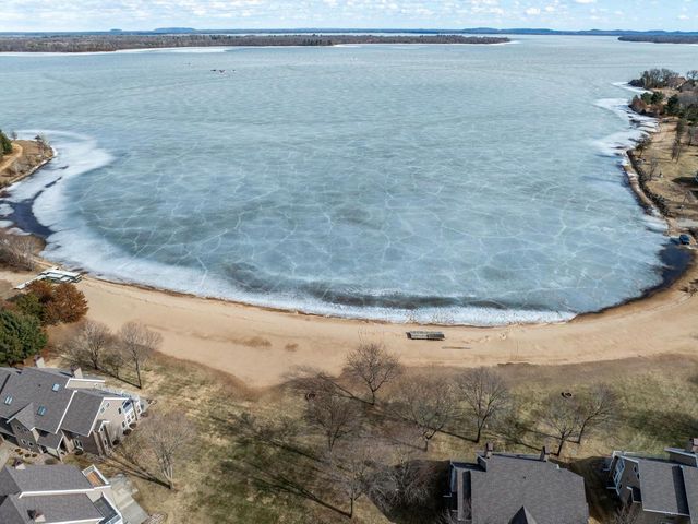 N7511 Harbor Drive, New Lisbon, WI 53950