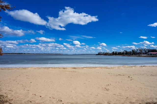 N7511 Harbor Drive, New Lisbon, WI 53950