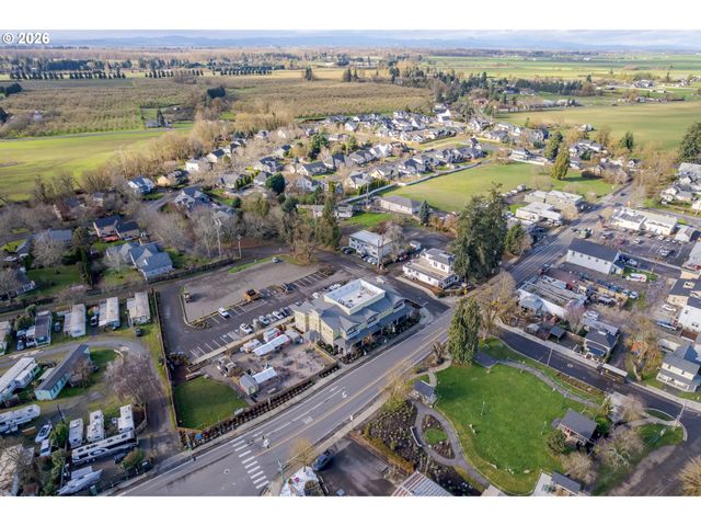 32633 W MCKENZIE St, Eugene, OR 97408