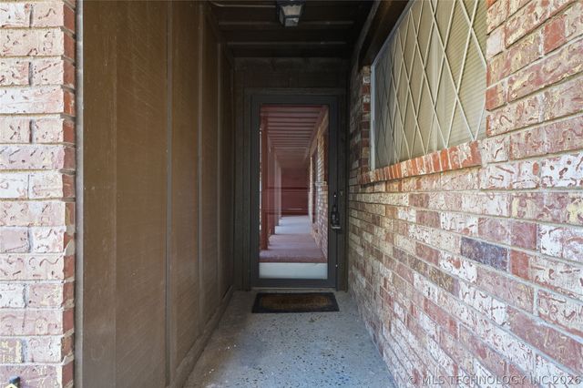 3 Woodward Boulevard 116, Tulsa, OK 74114