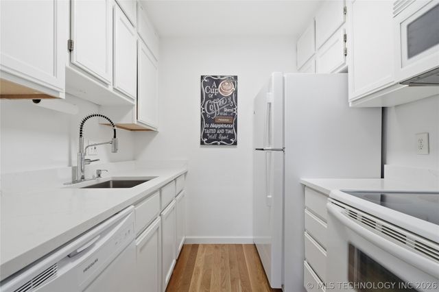 3 Woodward Boulevard 116, Tulsa, OK 74114