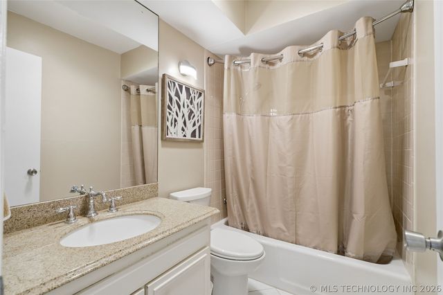 3 Woodward Boulevard 116, Tulsa, OK 74114