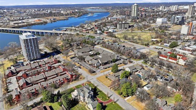 3 Woodward Boulevard 116, Tulsa, OK 74114