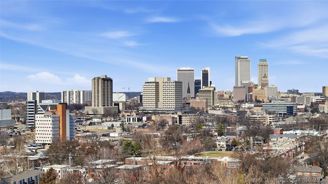 3 Woodward Boulevard 116, Tulsa, OK 74114