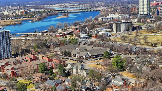 3 Woodward Boulevard 116, Tulsa, OK 74114