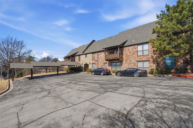 3 Woodward Boulevard 116, Tulsa, OK 74114