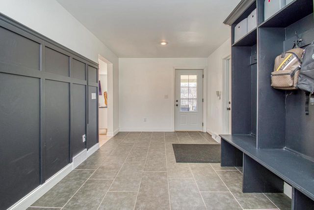 1175 Sunset Drive, Platteville, WI 53818