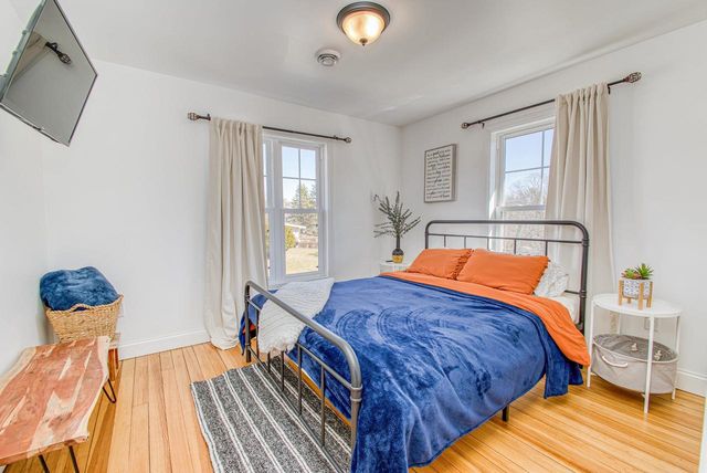 1175 Sunset Drive, Platteville, WI 53818