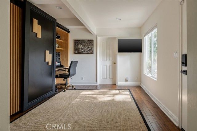 3261 N Knoll Drive, Los Angeles, CA 90068