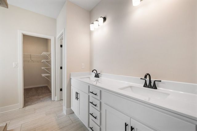 2417 Charlie Place, White House, TN 37188