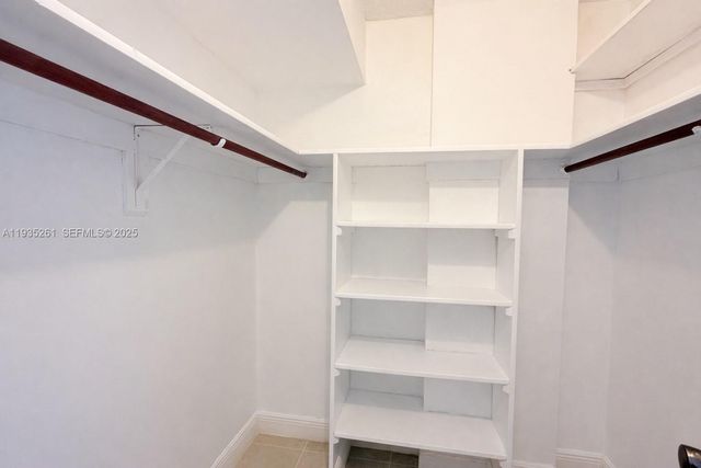 1465 NE 123rd St 404, North Miami, FL 33161