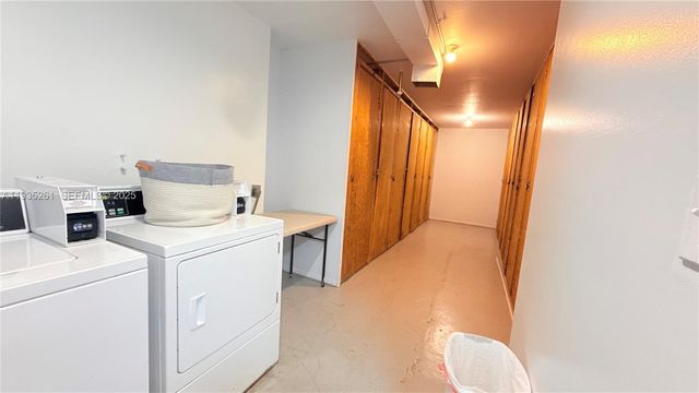 1465 NE 123rd St 404, North Miami, FL 33161