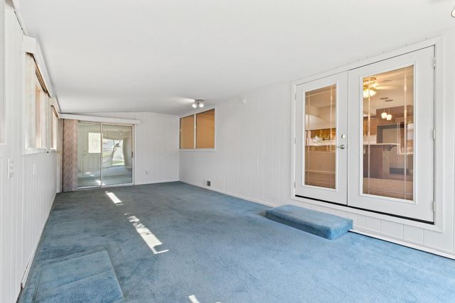 1008 Colonial Ct, Modesto, CA 95350