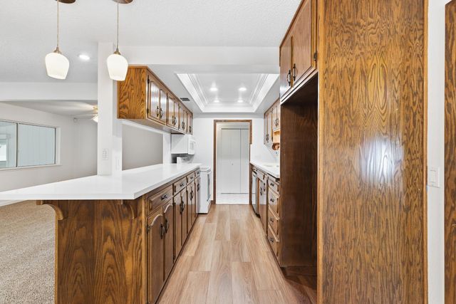 1008 Colonial Ct, Modesto, CA 95350