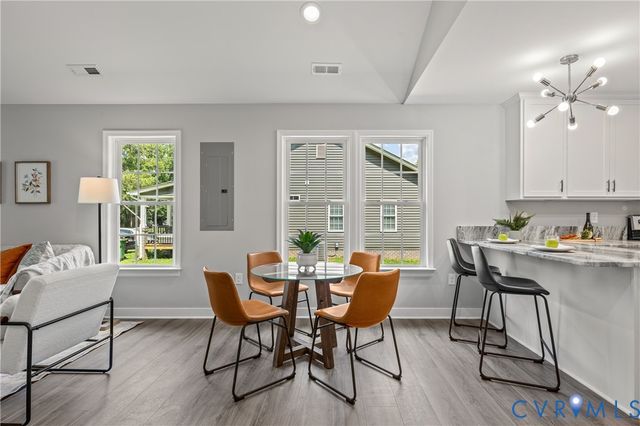 7953 Pennsylvania Ave, West Point, VA 23181