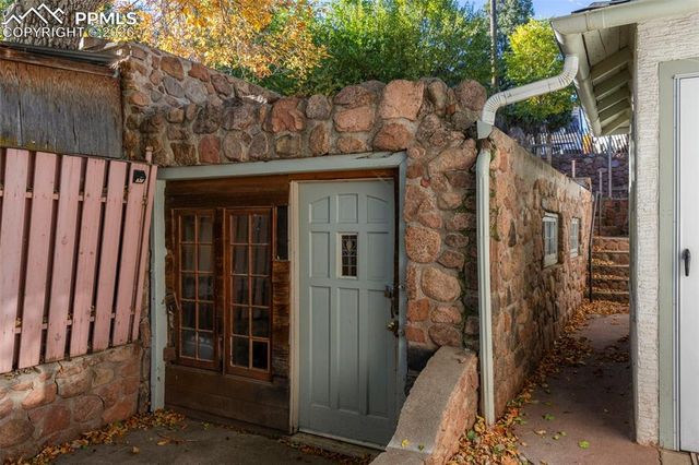 3414 W Pikes Peak Avenue, Colorado Springs, CO 80904
